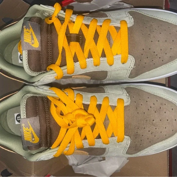 Nike Dunk Low Dusty Olives
